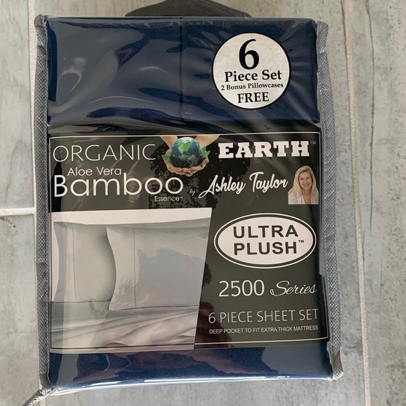 Ashley Taylor Other - COPY - NWT Organic Aloe Vera Bamboo Essence Queen size sheet navy